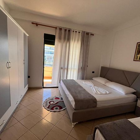 VlorëRikardo Apartament公寓 外观 照片