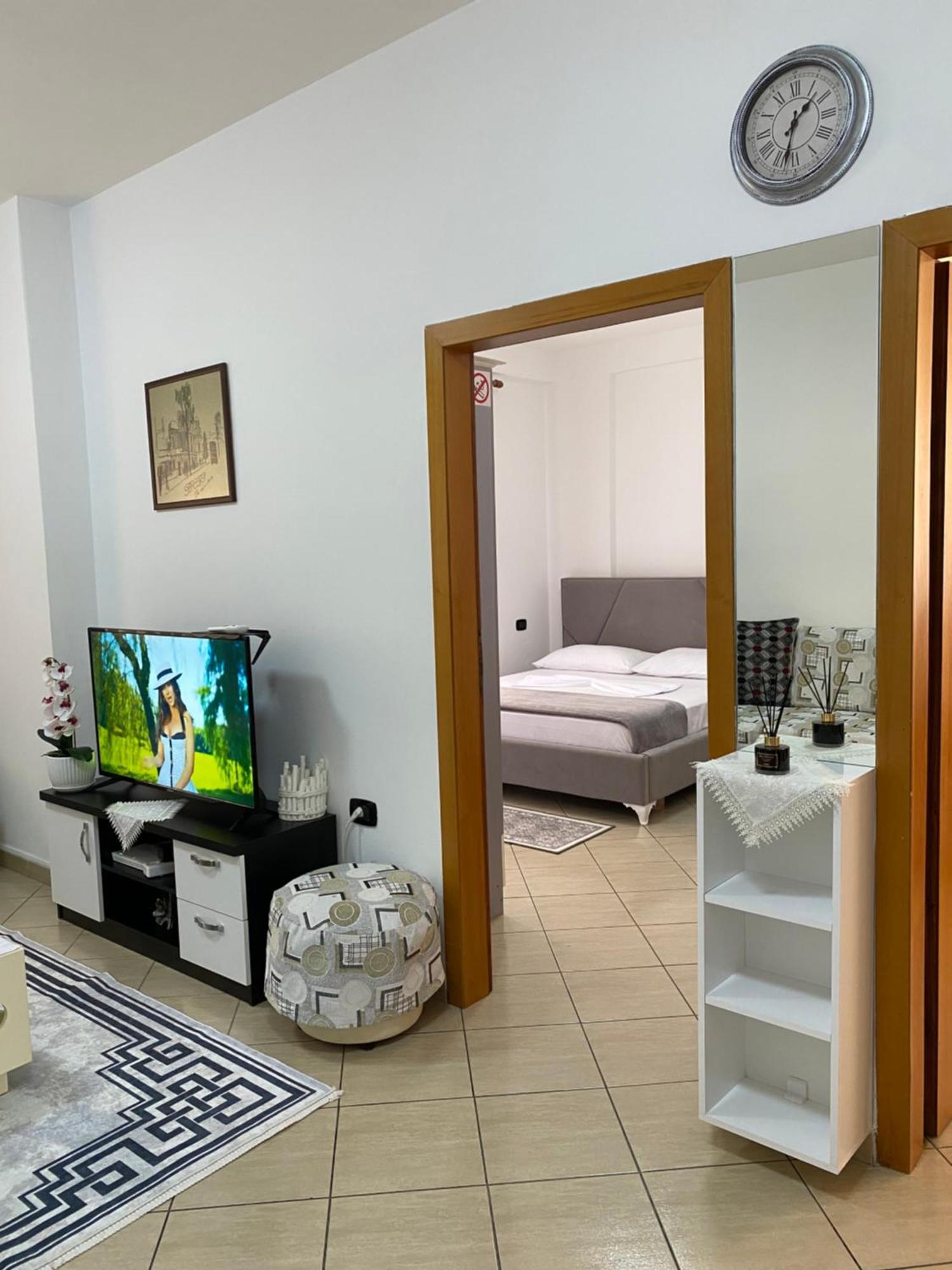 VlorëRikardo Apartament公寓 外观 照片