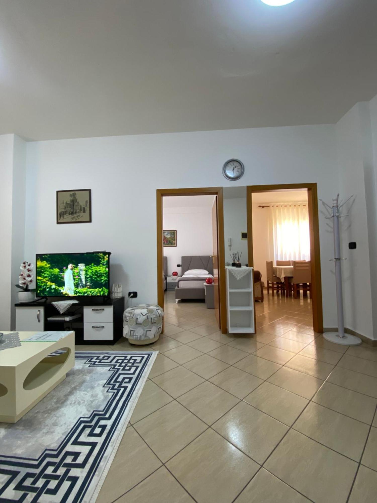 VlorëRikardo Apartament公寓 外观 照片